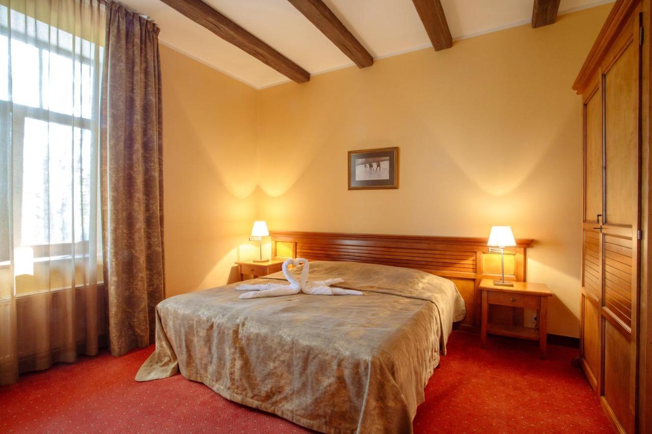 Kakitis Hotel & Spa スィグルダ エクステリア 写真