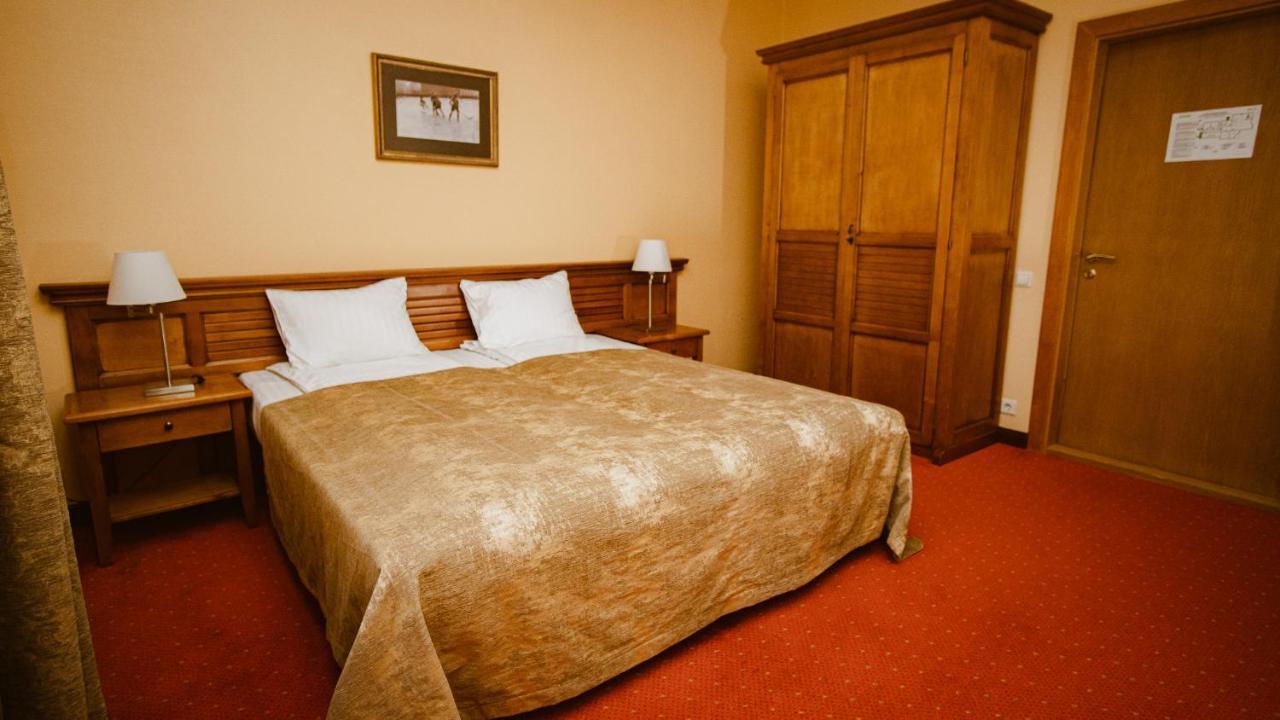 Kakitis Hotel & Spa スィグルダ エクステリア 写真
